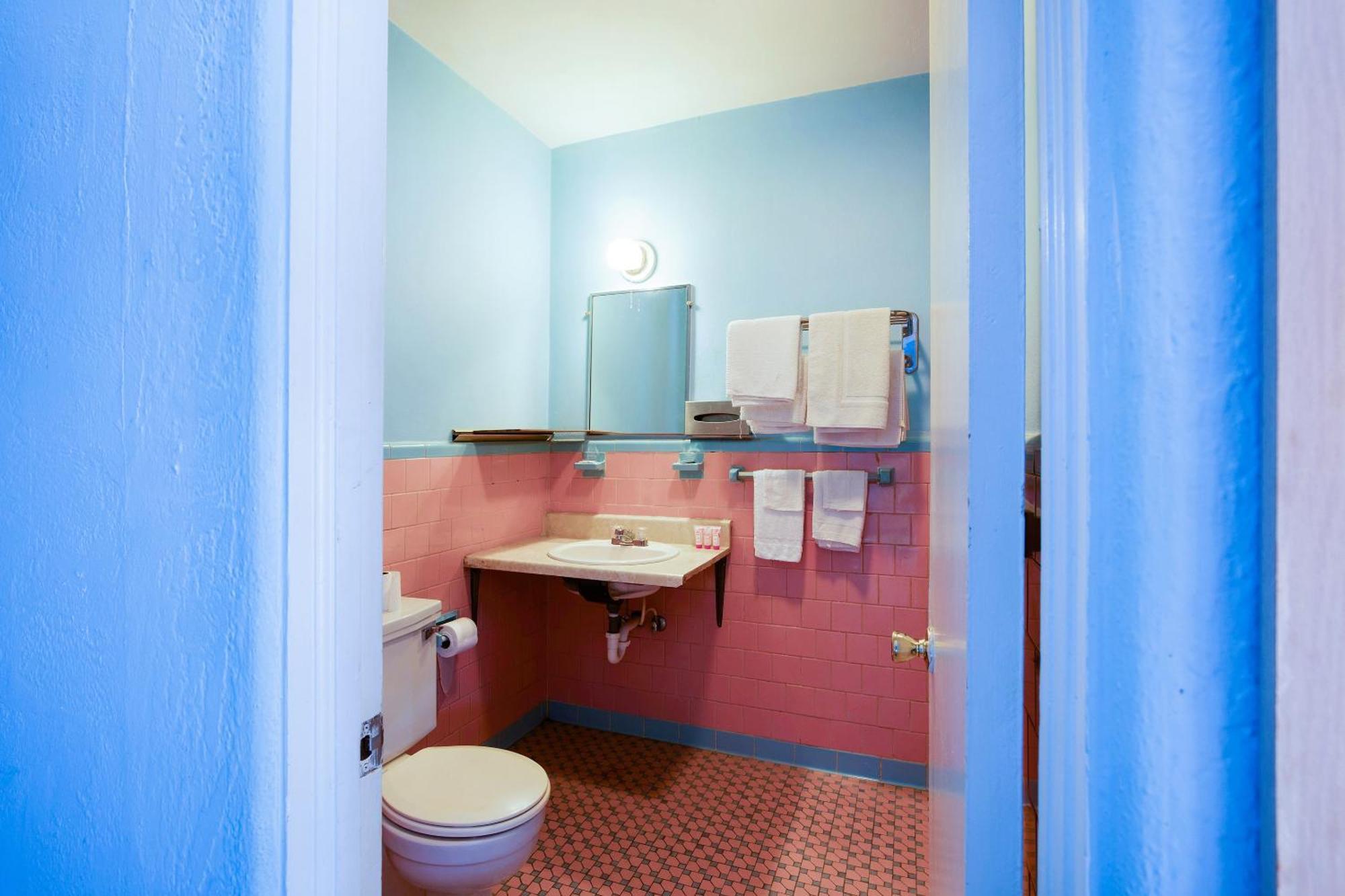 Hotel Salem-Roanoke I-81 -Listing Partner Buitenkant foto