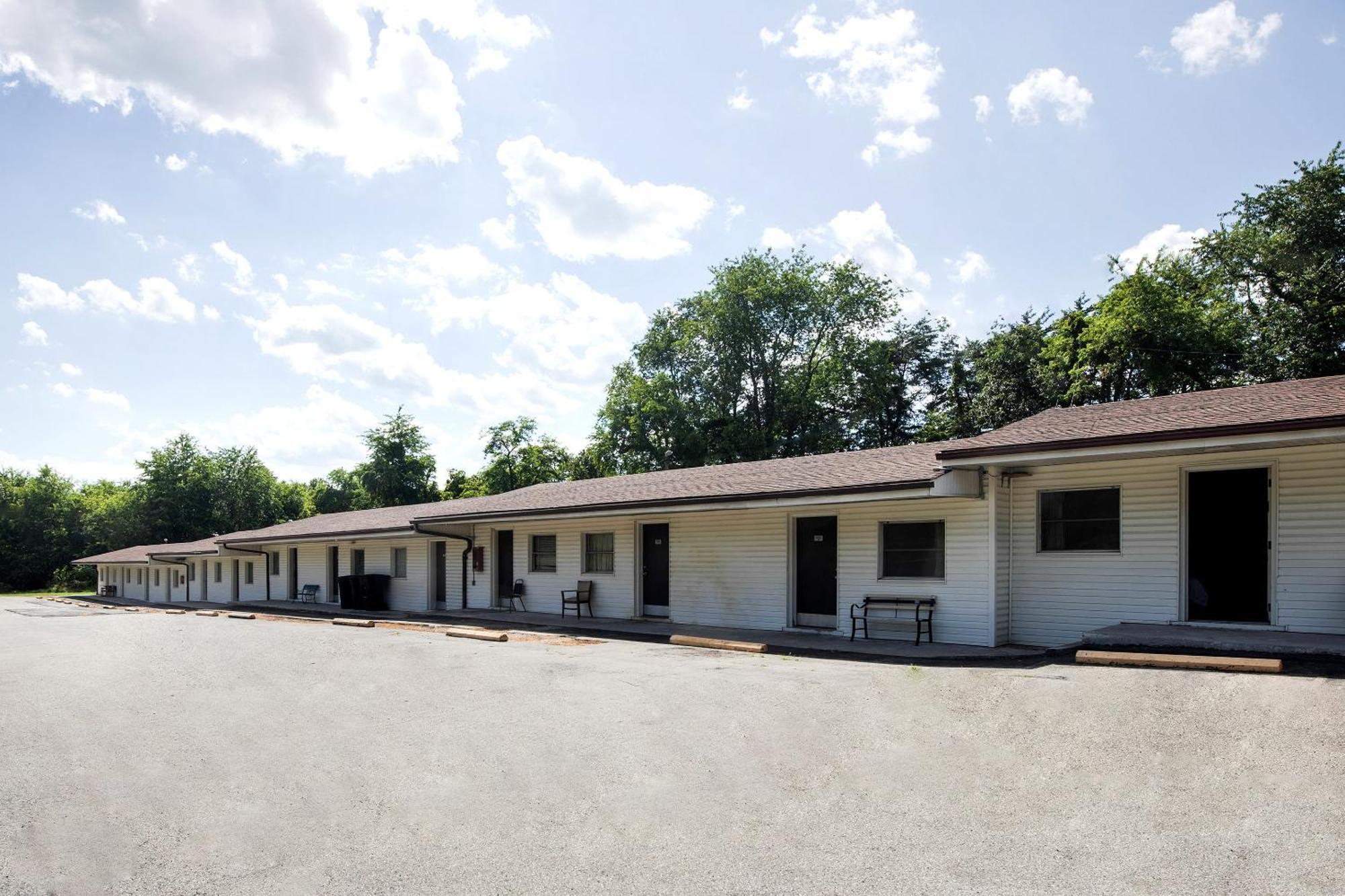 Hotel Salem-Roanoke I-81 -Listing Partner Buitenkant foto
